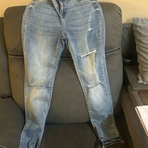 Cello Distressed Light Wash Skinny Jeans